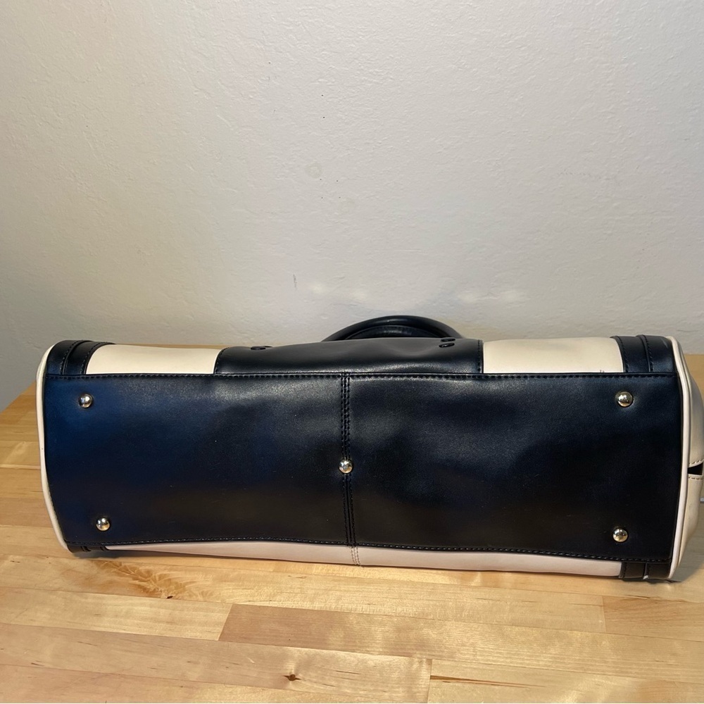 CHARLES JOURDAN Leather Satchel - Picture 5 of 14